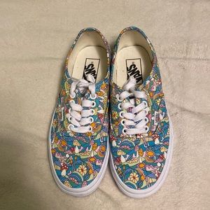 Vans Hippie Floral Print Size 8 Woman’s